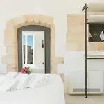Monsignore Maisons 4*