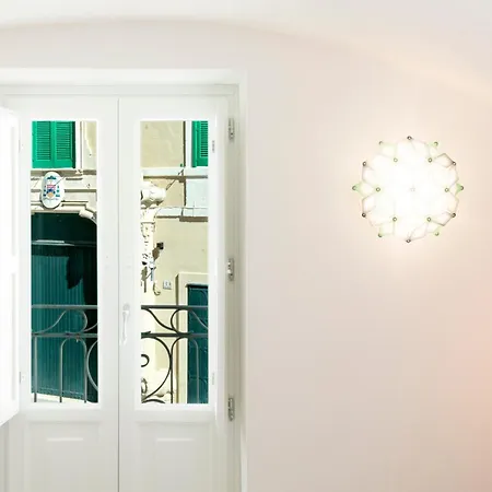 Гостевой дом Monsignore Maisons 4*