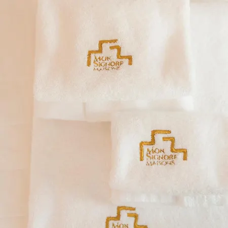 Pensjonat Monsignore Maisons